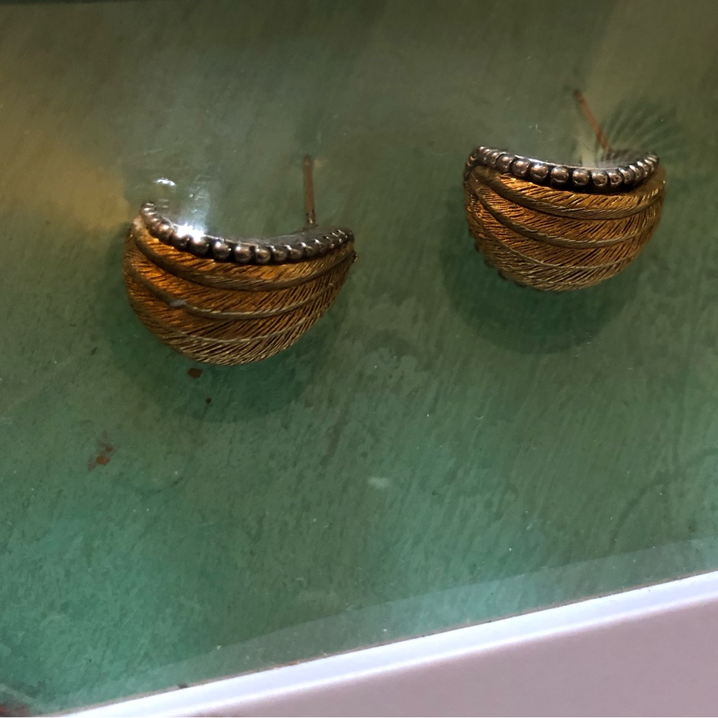 Vintage Oscar De La Renta Gold And Silver Textured Earrings